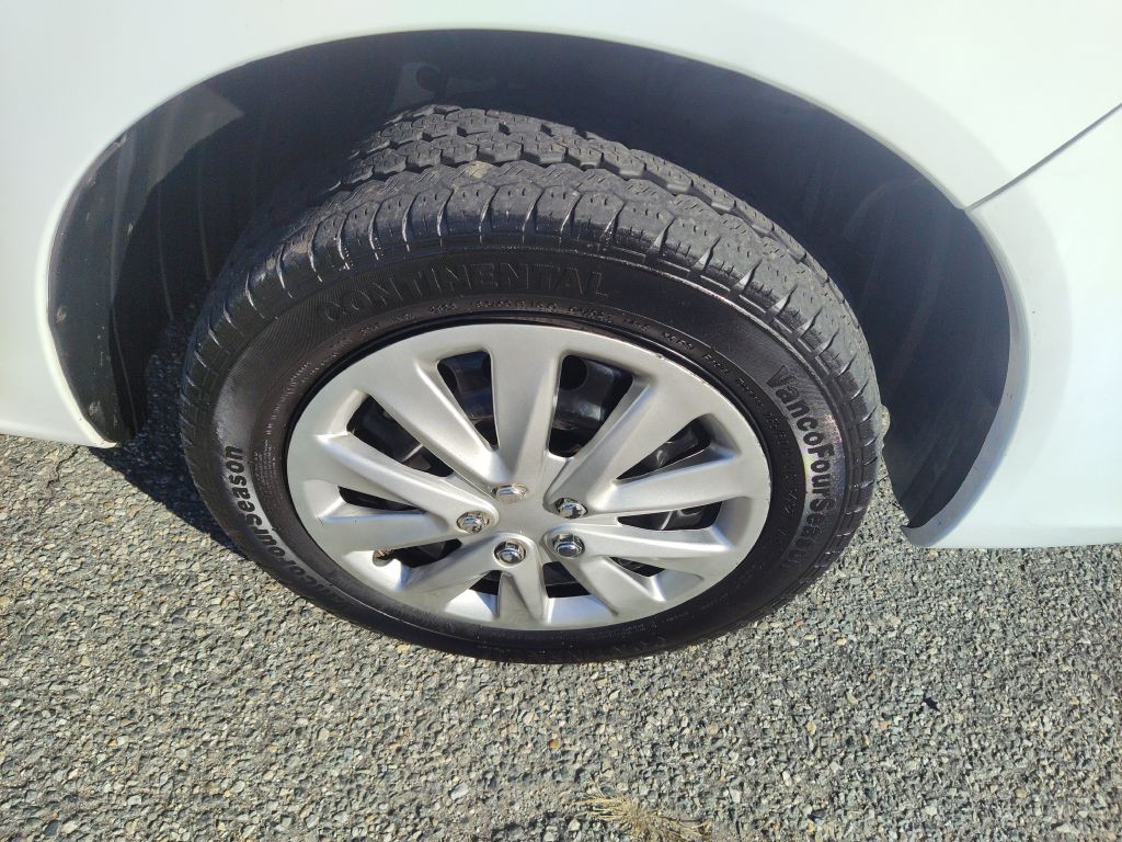 2020 Nissan NV200 Image 21