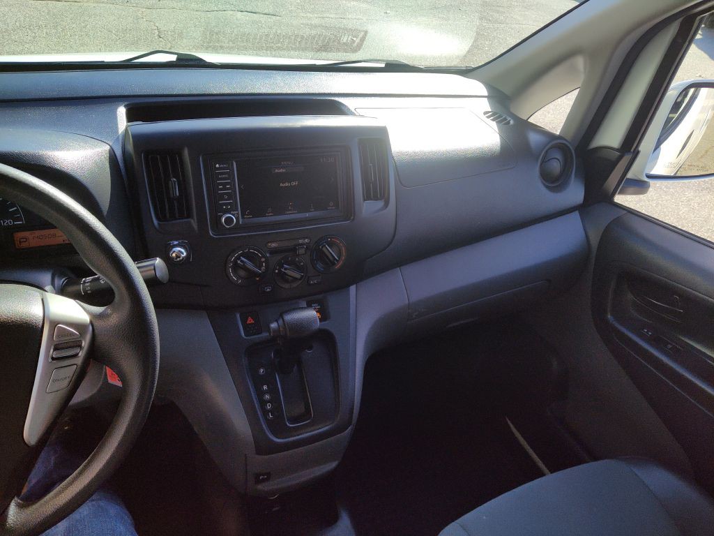 2020 Nissan NV200 Image 26