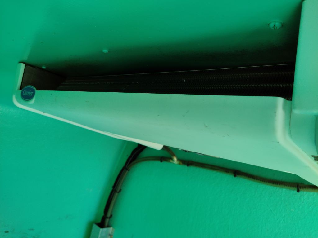 2016 GMC Savana Image 20