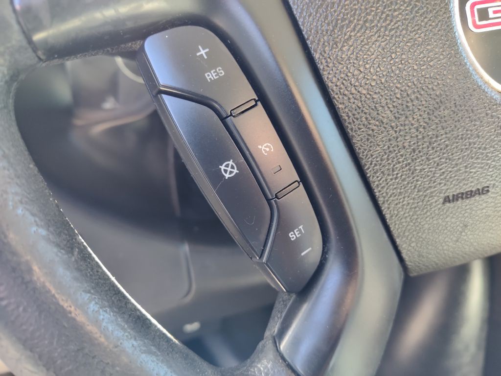 2016 GMC Savana Image 31