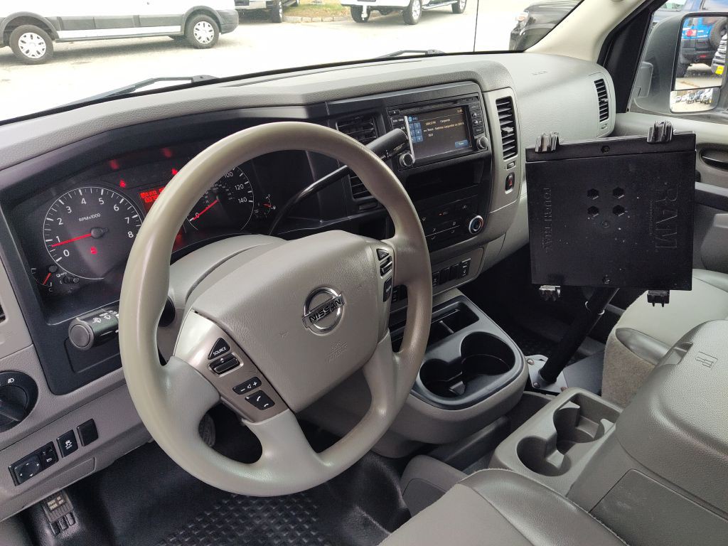 2020 Nissan NV Image 9