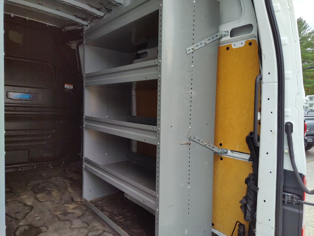 2020 Nissan NV Image 14