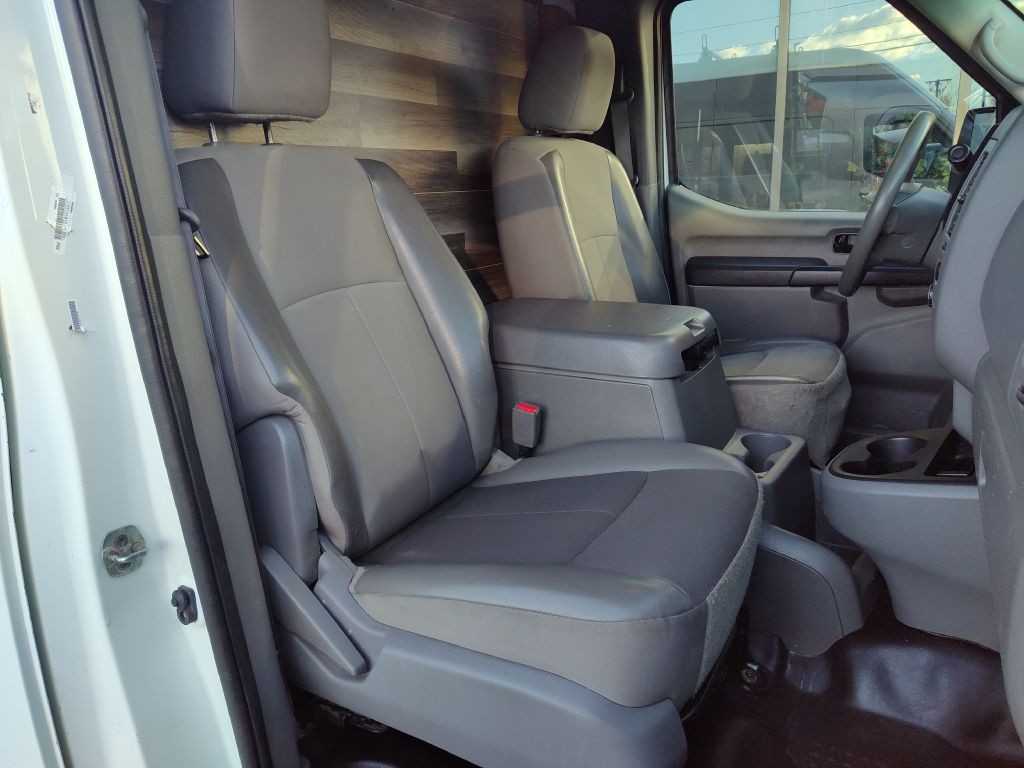 2019 Nissan NV Image 19