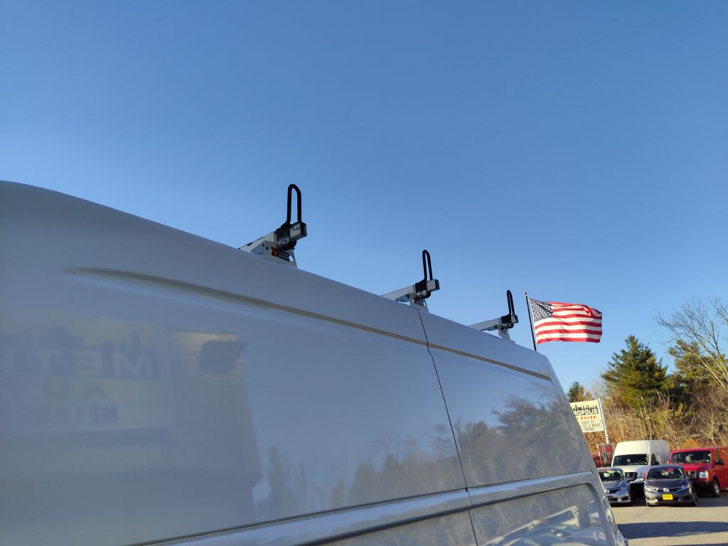 2019 Nissan NV Image 27