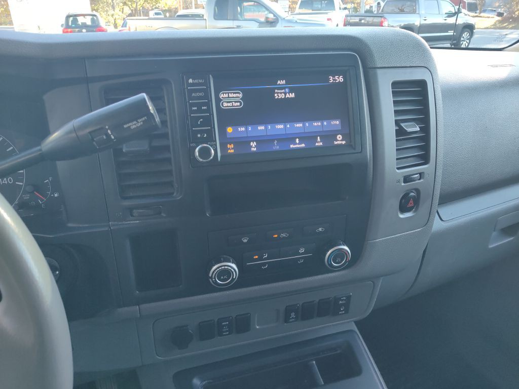 2019 Nissan NV Image 28