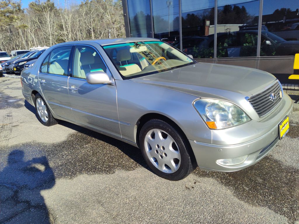 2003 Lexus LS Image 2