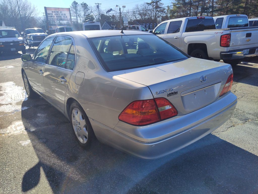 2003 Lexus LS Image 6