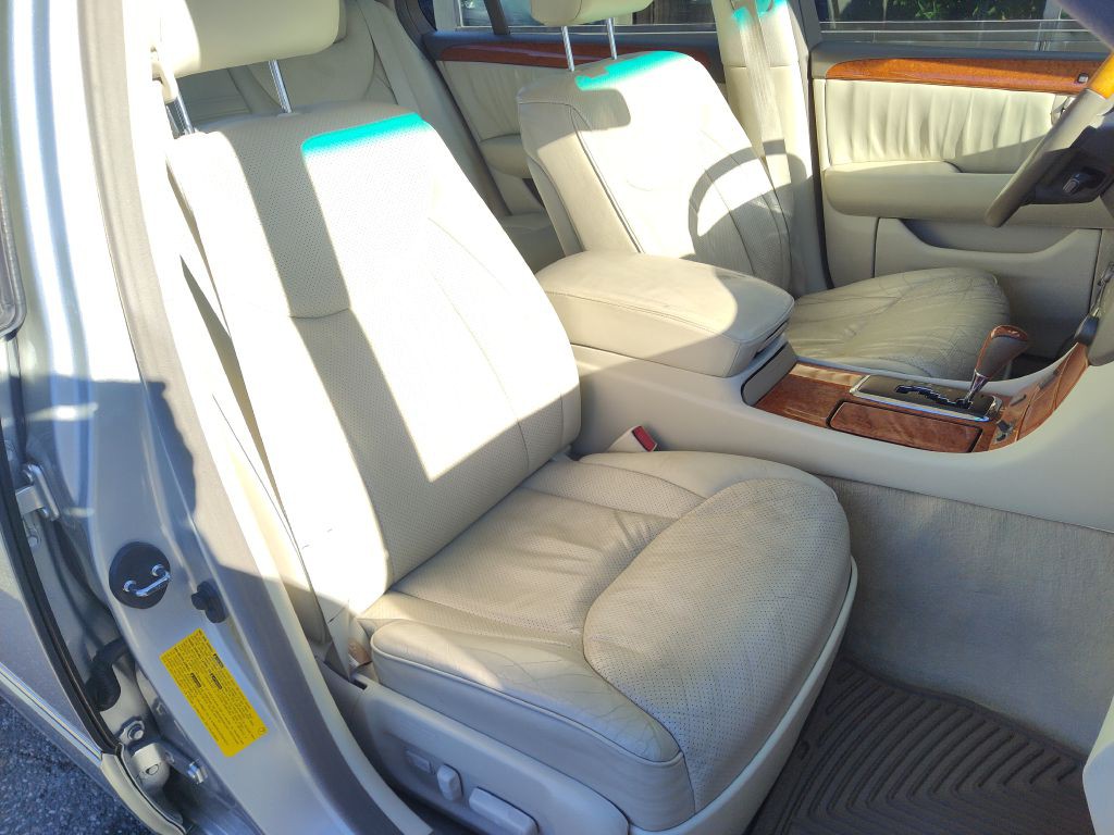 2003 Lexus LS Image 15