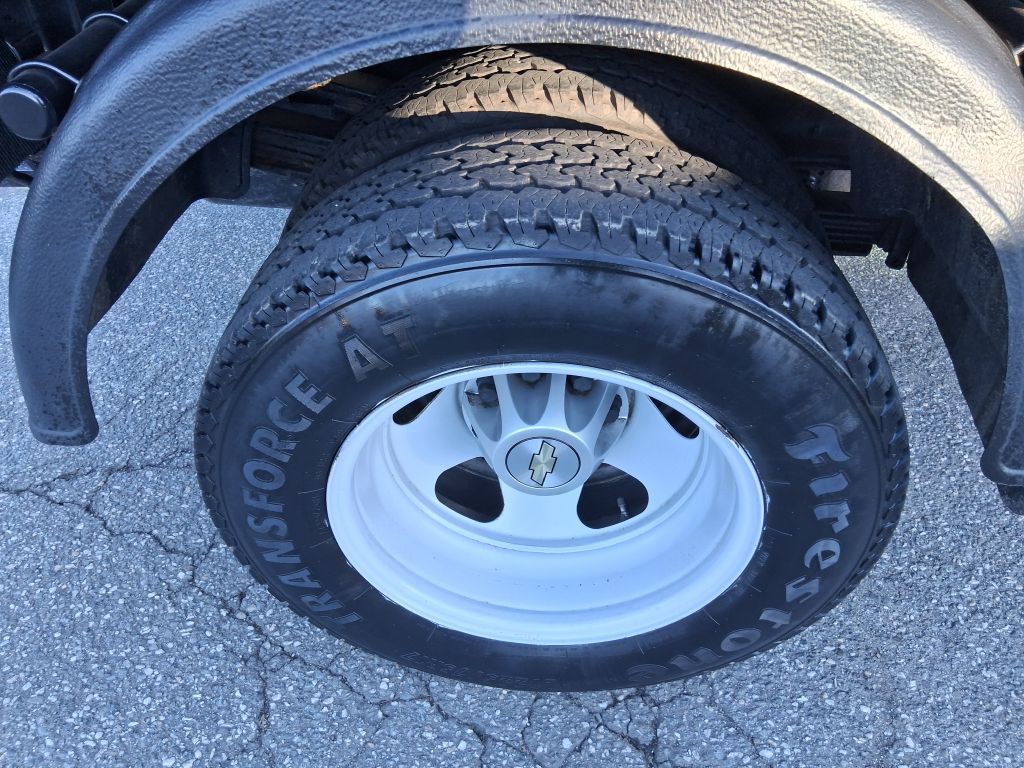 2009 Chevrolet Silverado 1500 Image 12