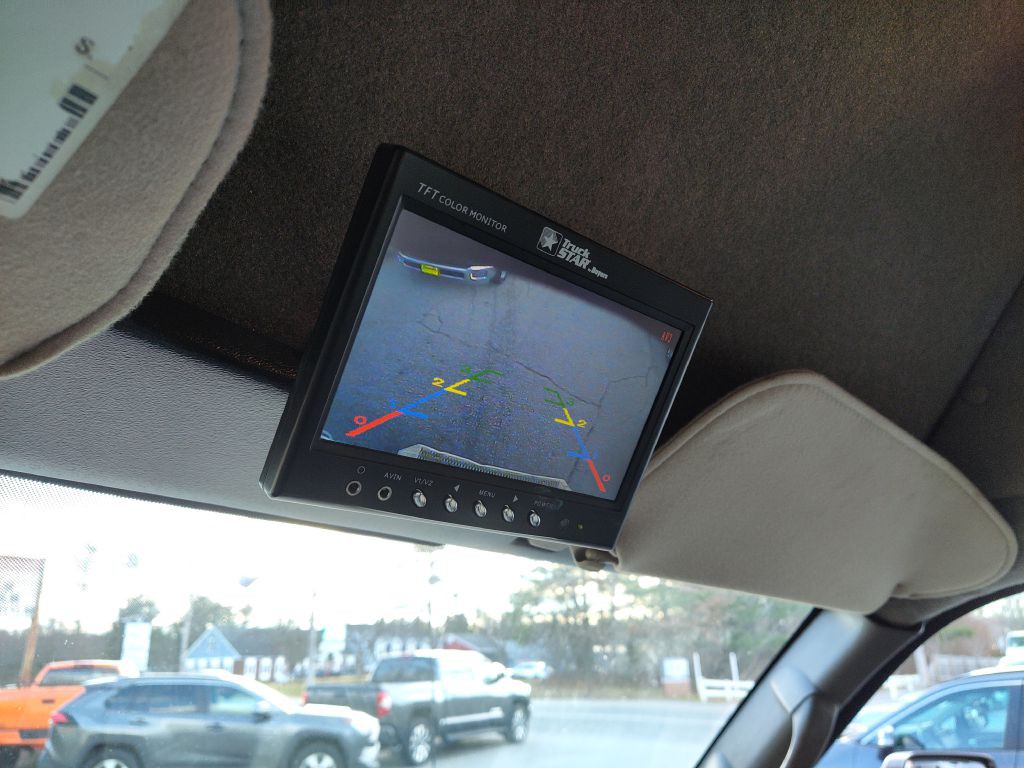 2012 Chevrolet Express Image 29