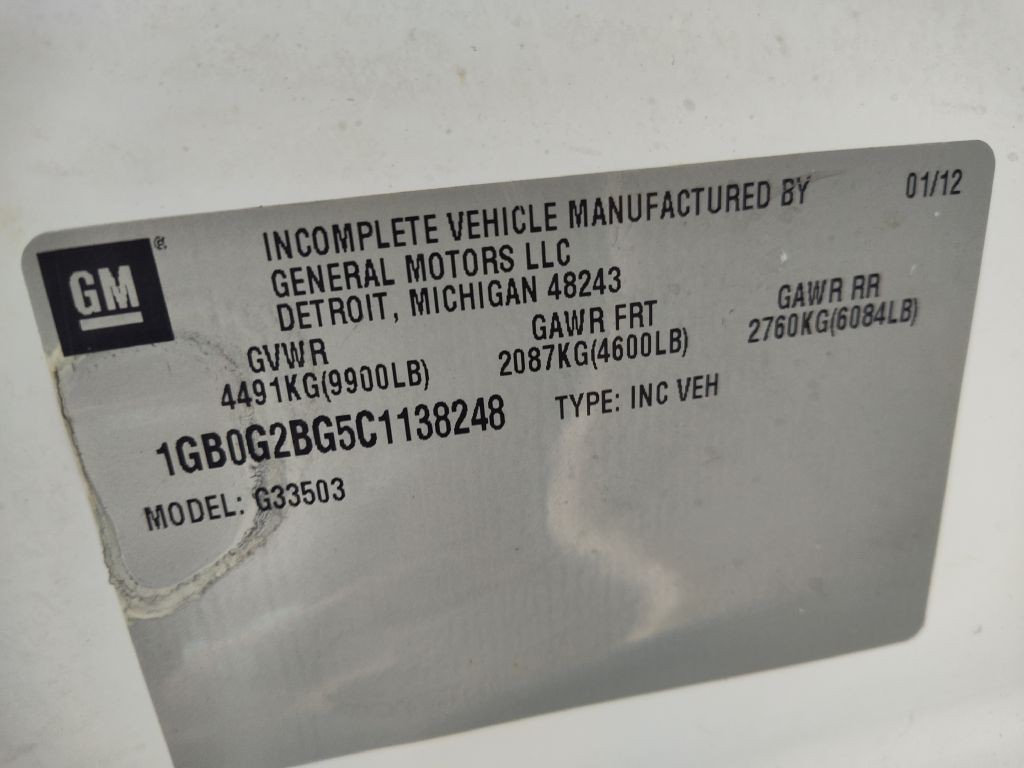 2012 Chevrolet Express Image 33