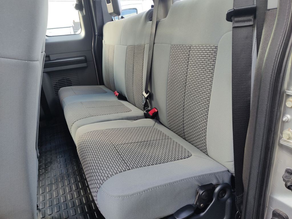 2011 Ford F-250 Image 11