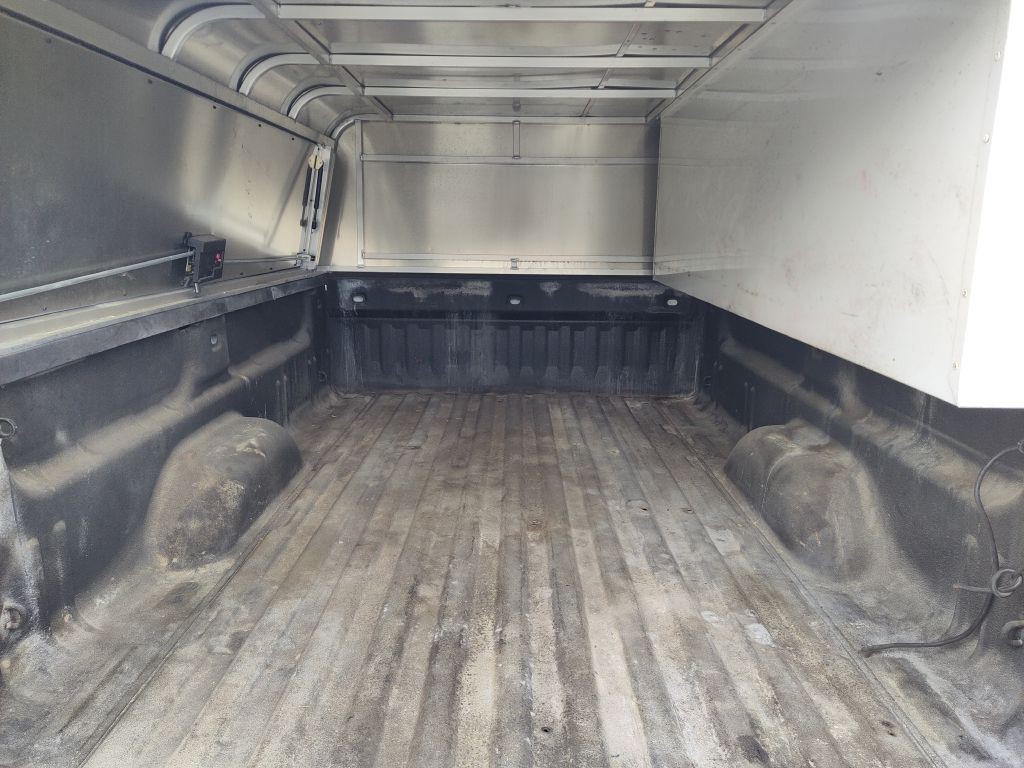 2017 GMC Sierra Image 13