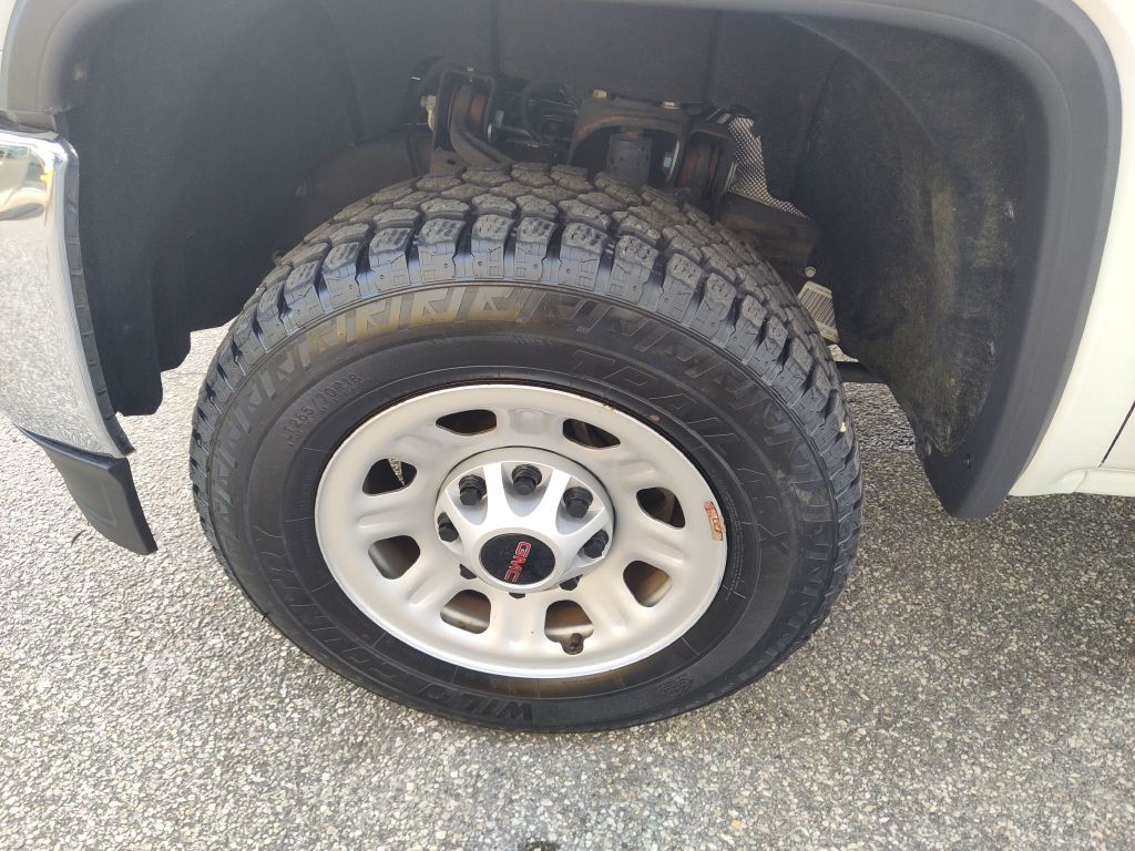 2017 GMC Sierra Image 21