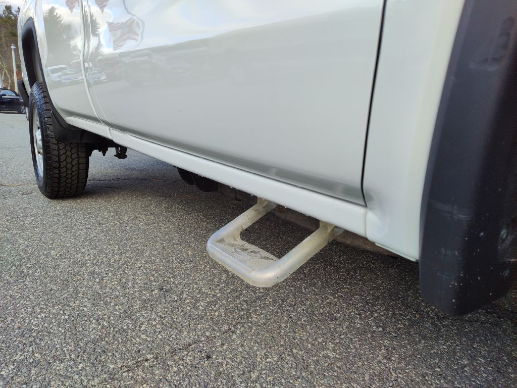 2017 GMC Sierra Image 24