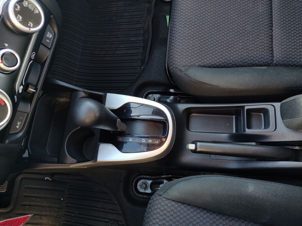 2020 Honda Fit Image 23