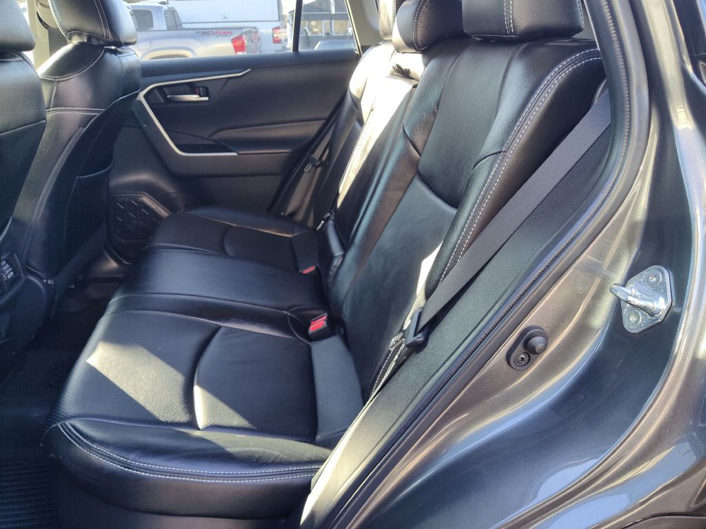 2022 Toyota Rav4 Image 13