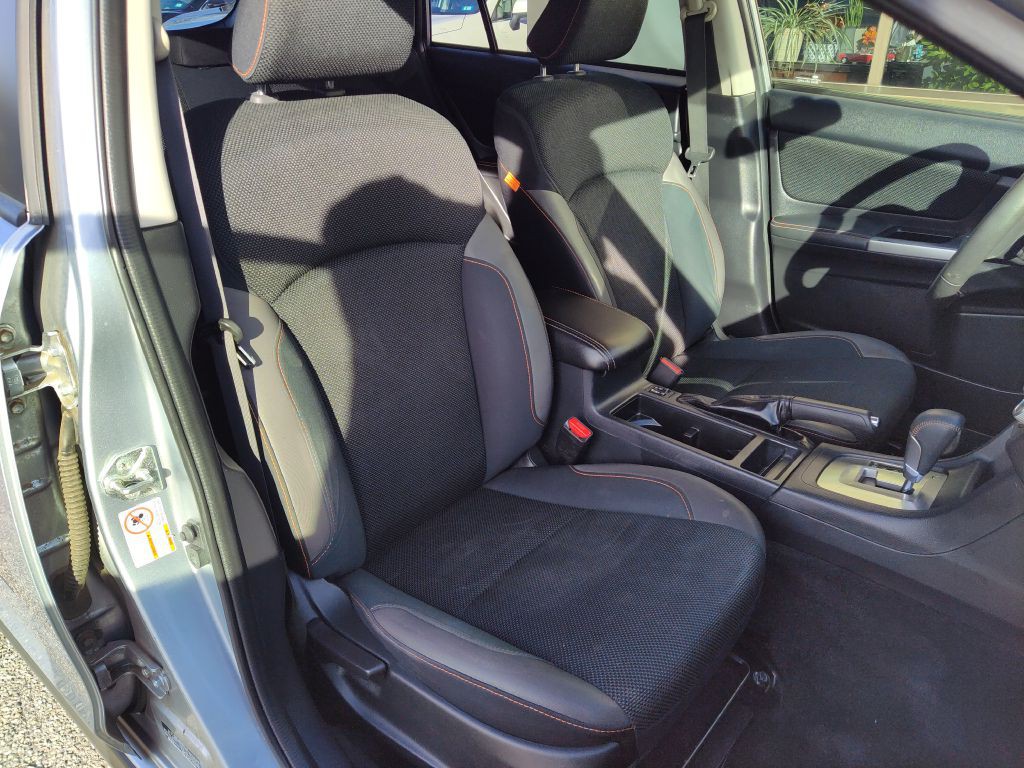 2016 Subaru Crosstrek Image 16