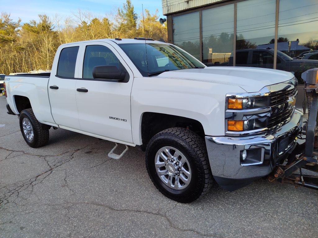 2015 Chevrolet Silverado 1500 Image 3