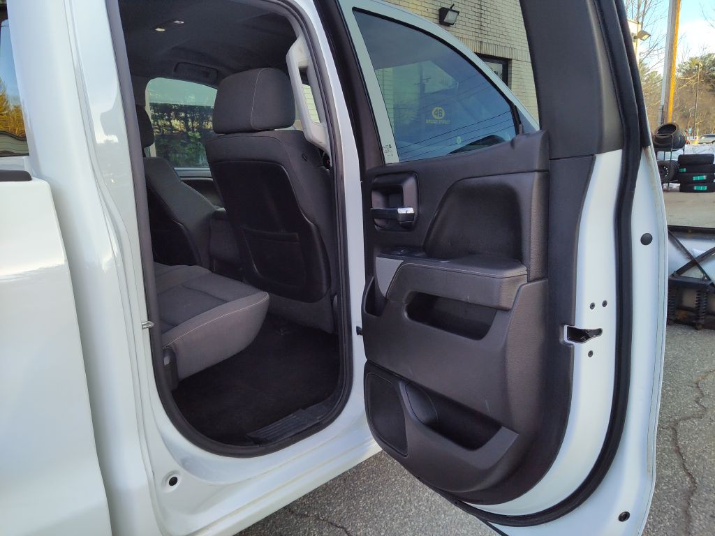 2015 Chevrolet Silverado 1500 Image 18