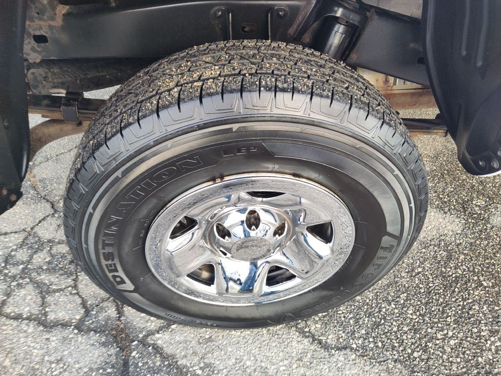 2019 Toyota Tacoma Image 21