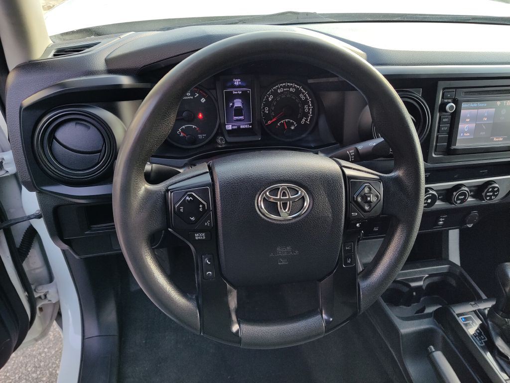 2019 Toyota Tacoma Image 30