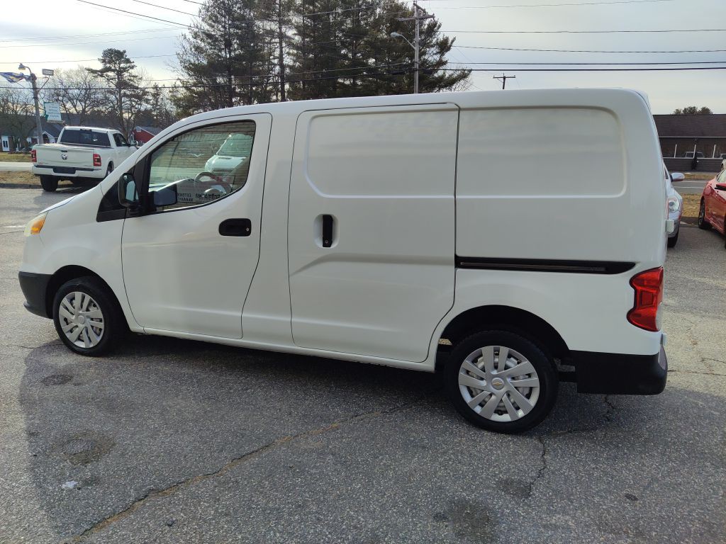 2015 Chevrolet Express Image 5