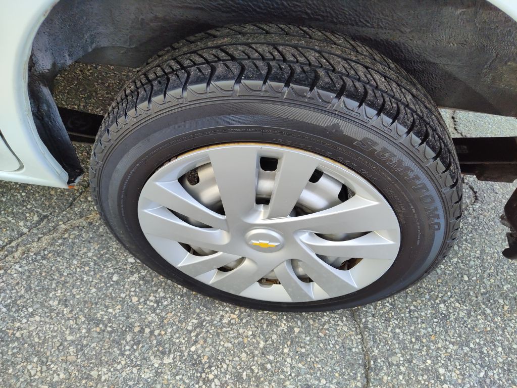 2015 Chevrolet Express Image 23