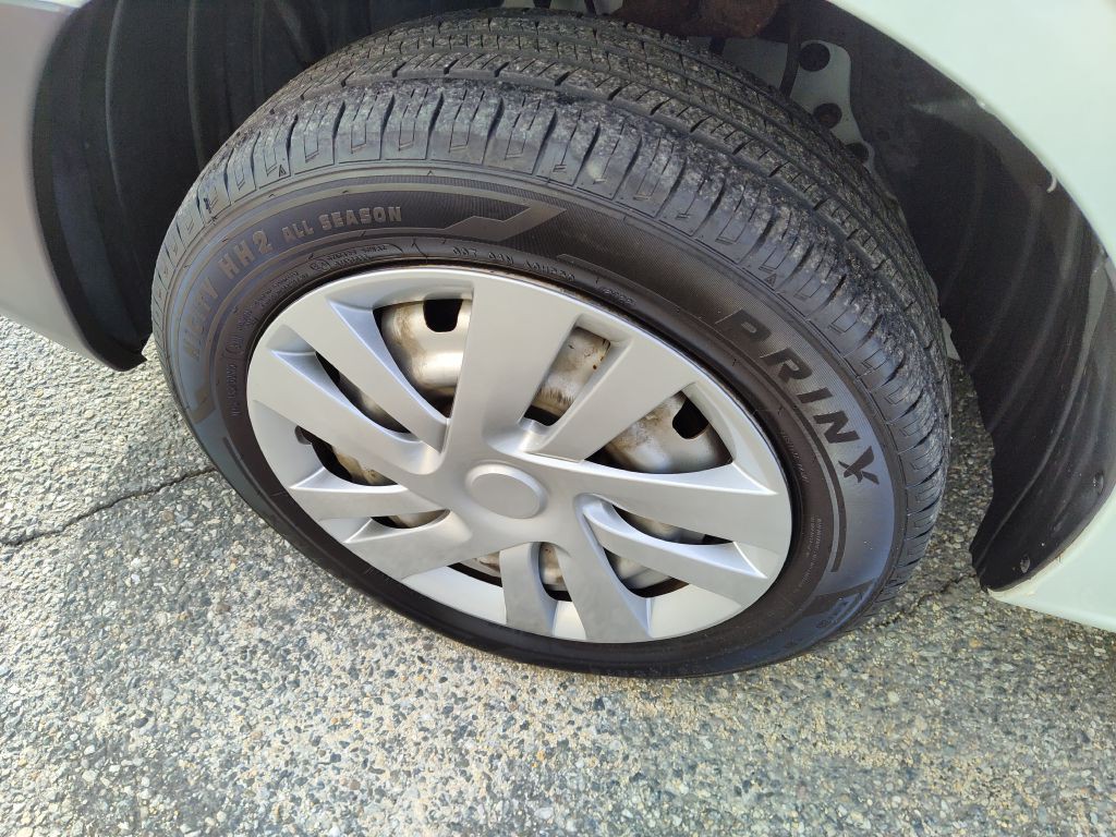 2015 Chevrolet Express Image 24