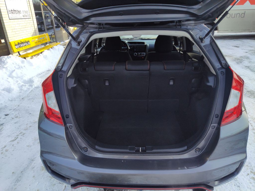 2018 Honda Fit Image 15