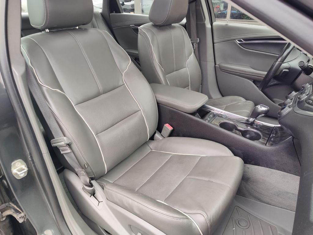 2015 Chevrolet Impala Image 17