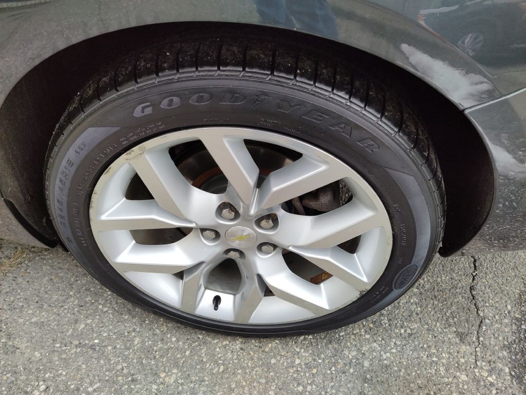 2015 Chevrolet Impala Image 21