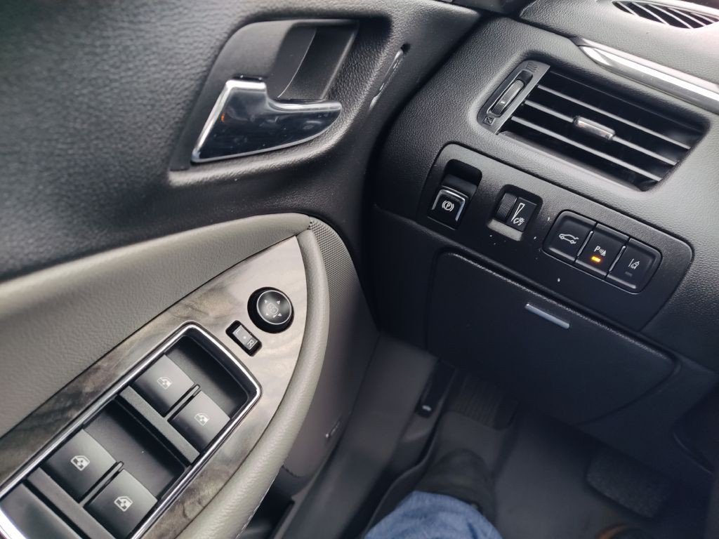 2015 Chevrolet Impala Image 30