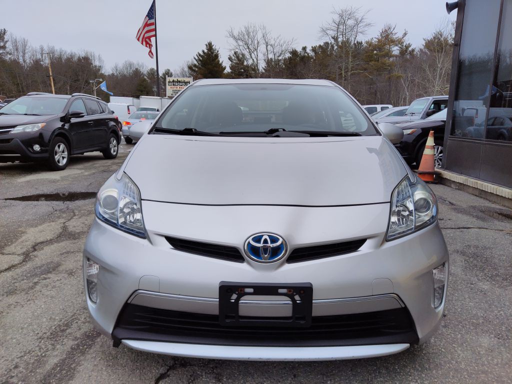 2014 Toyota Prius Image 3