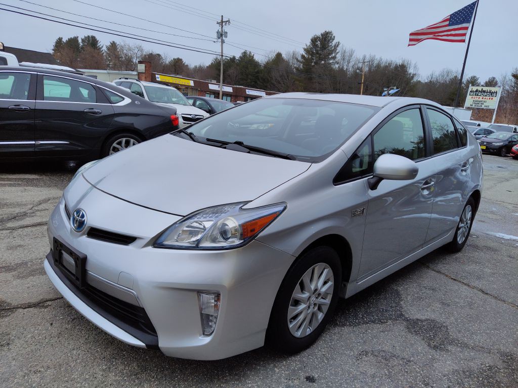 2014 Toyota Prius Image 4