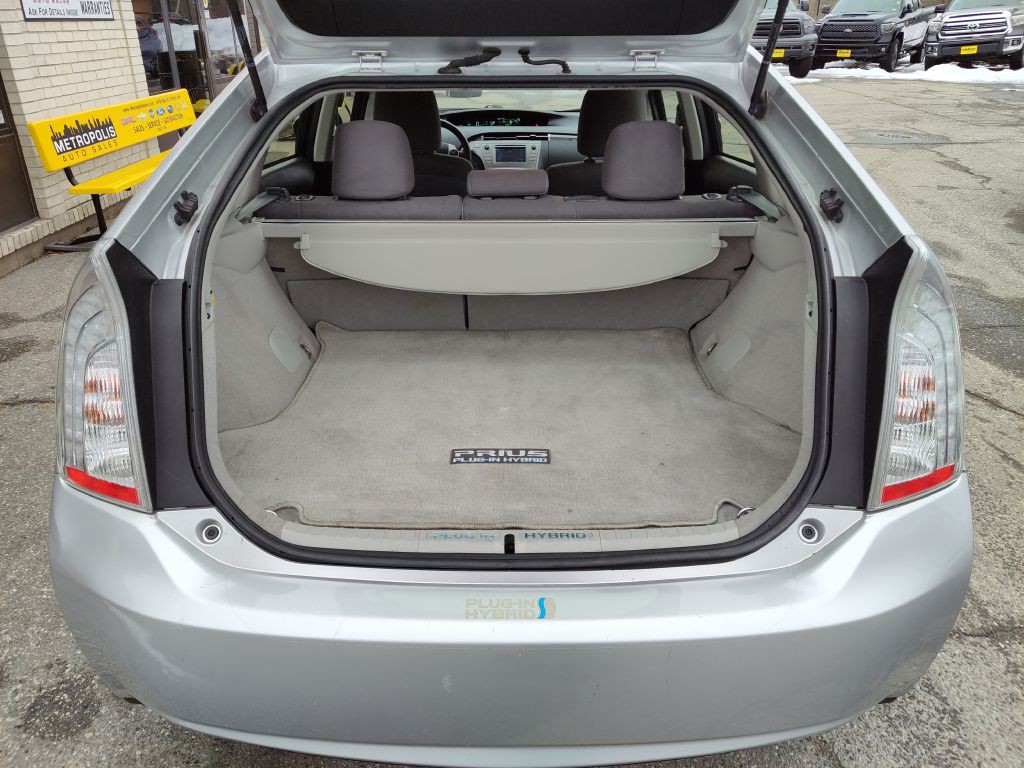 2014 Toyota Prius Image 12