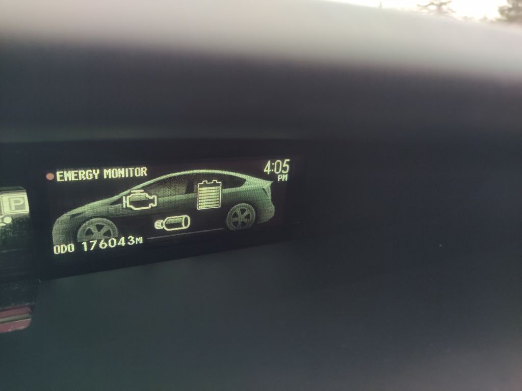 2014 Toyota Prius Image 25