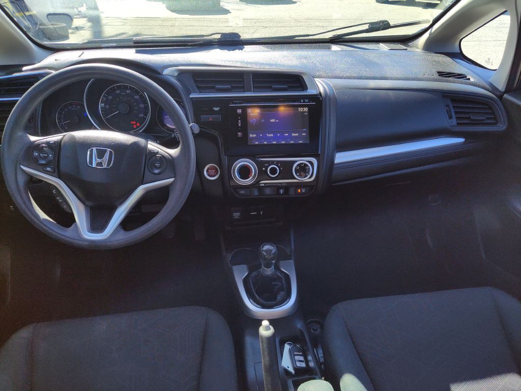 2017 Honda Fit Image 9