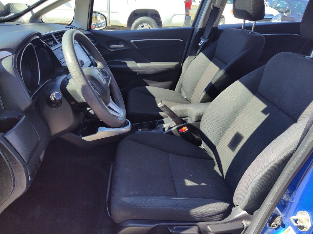 2017 Honda Fit Image 11