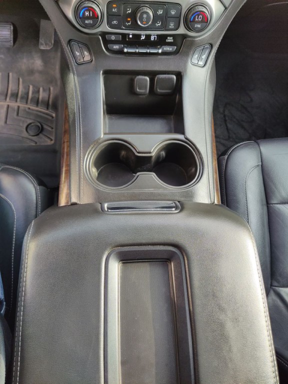 2016 Chevrolet Tahoe Image 25