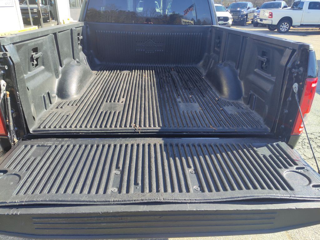 2015 Ford F-150 Image 13