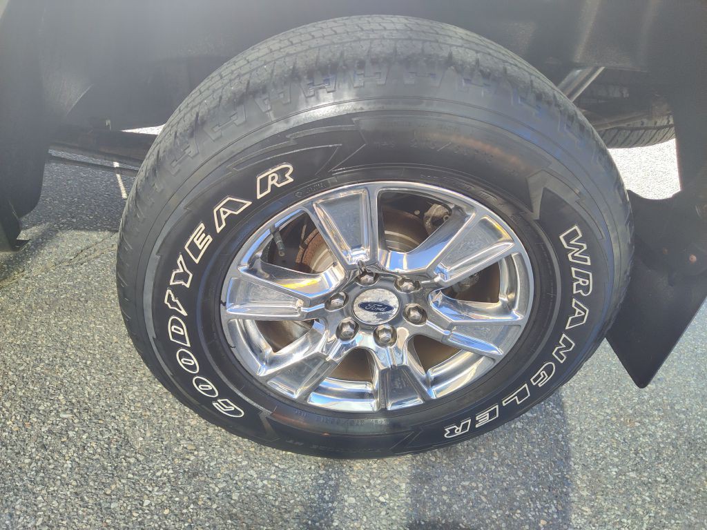 2015 Ford F-150 Image 19