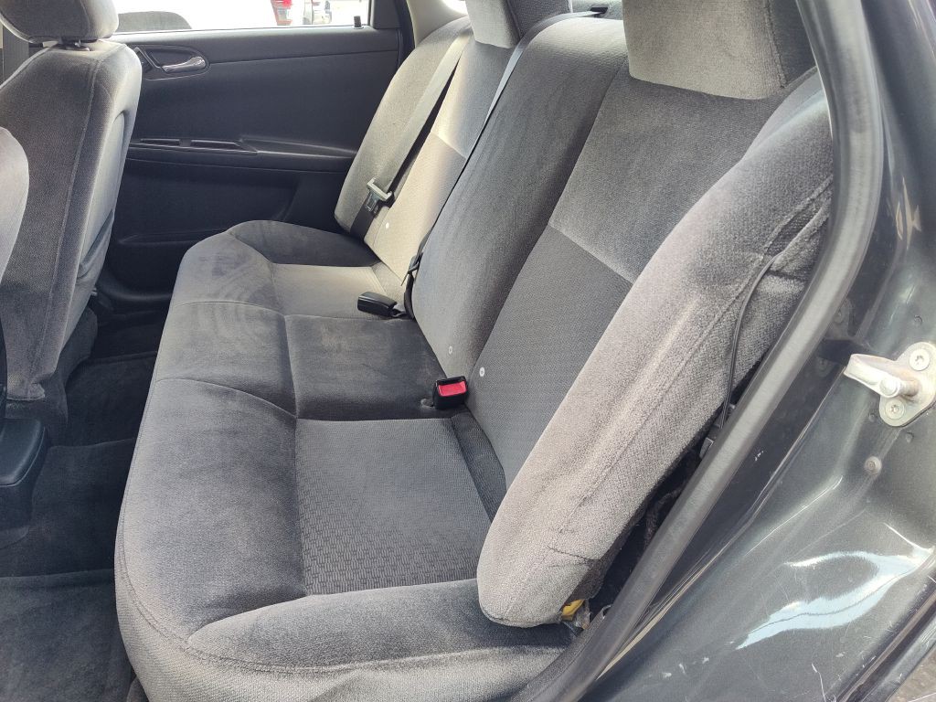 2013 Chevrolet Impala Image 12