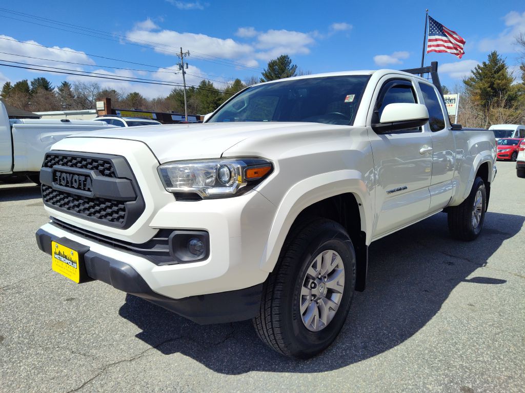 2016 Toyota Tacoma Image 4