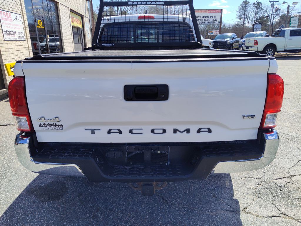 2016 Toyota Tacoma Image 7