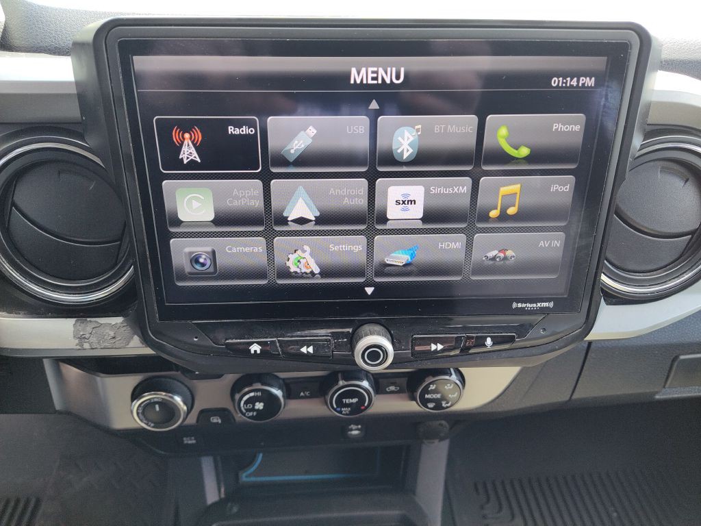 2016 Toyota Tacoma Image 25