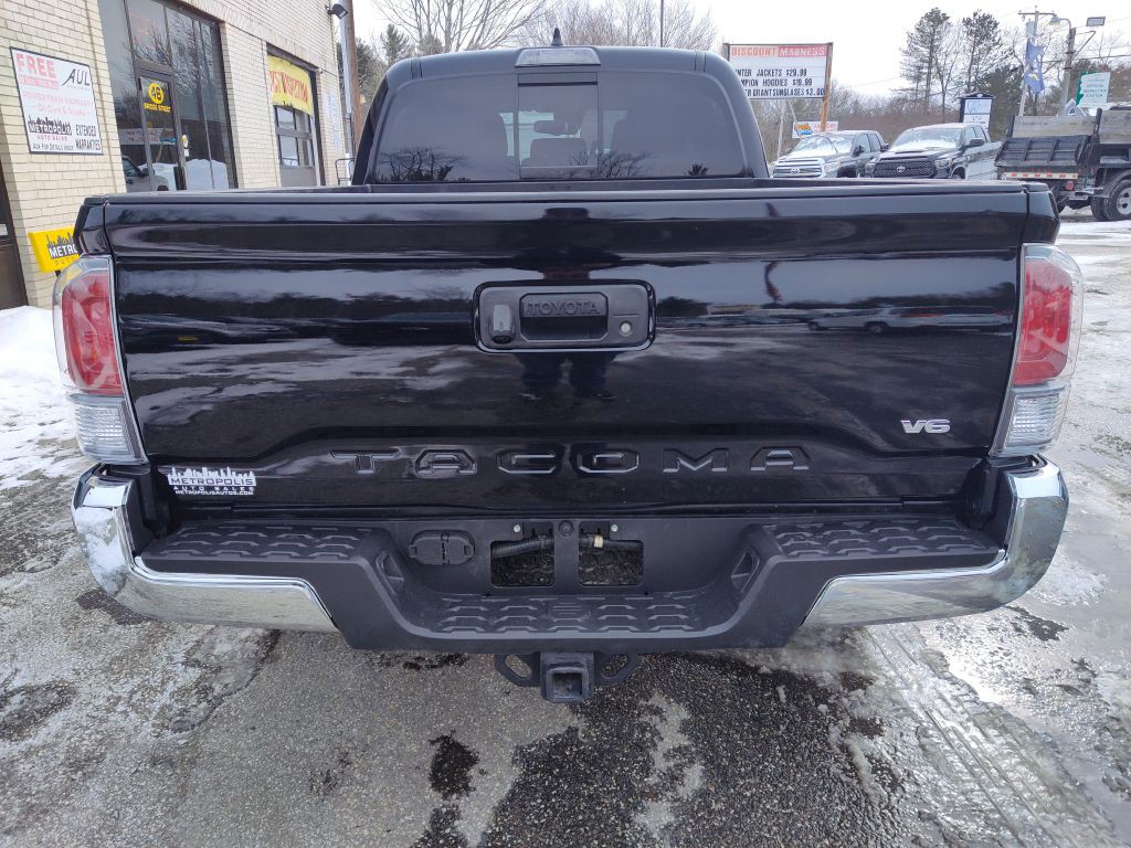 2022 Toyota Tacoma Image 7