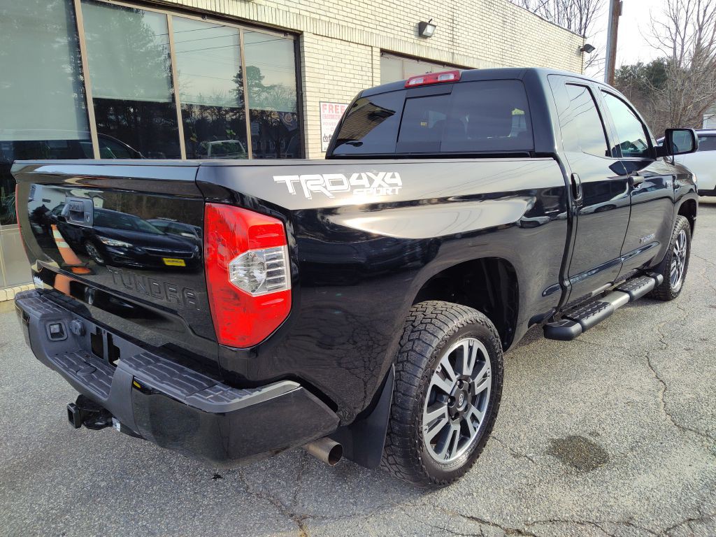 2019 Toyota Tundra Image 9
