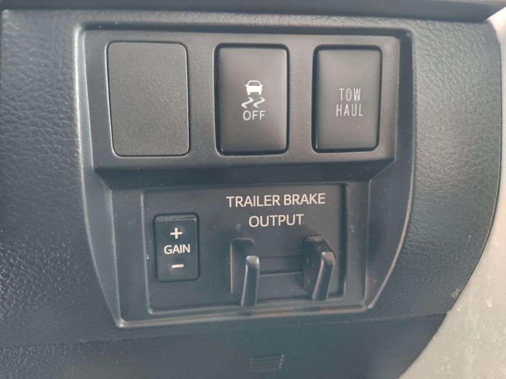 2019 Toyota Tundra Image 30