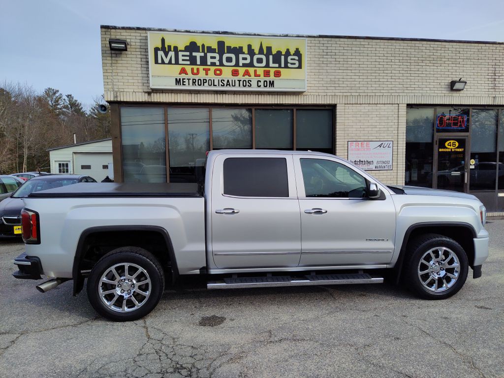 2018 GMC Sierra Image 1